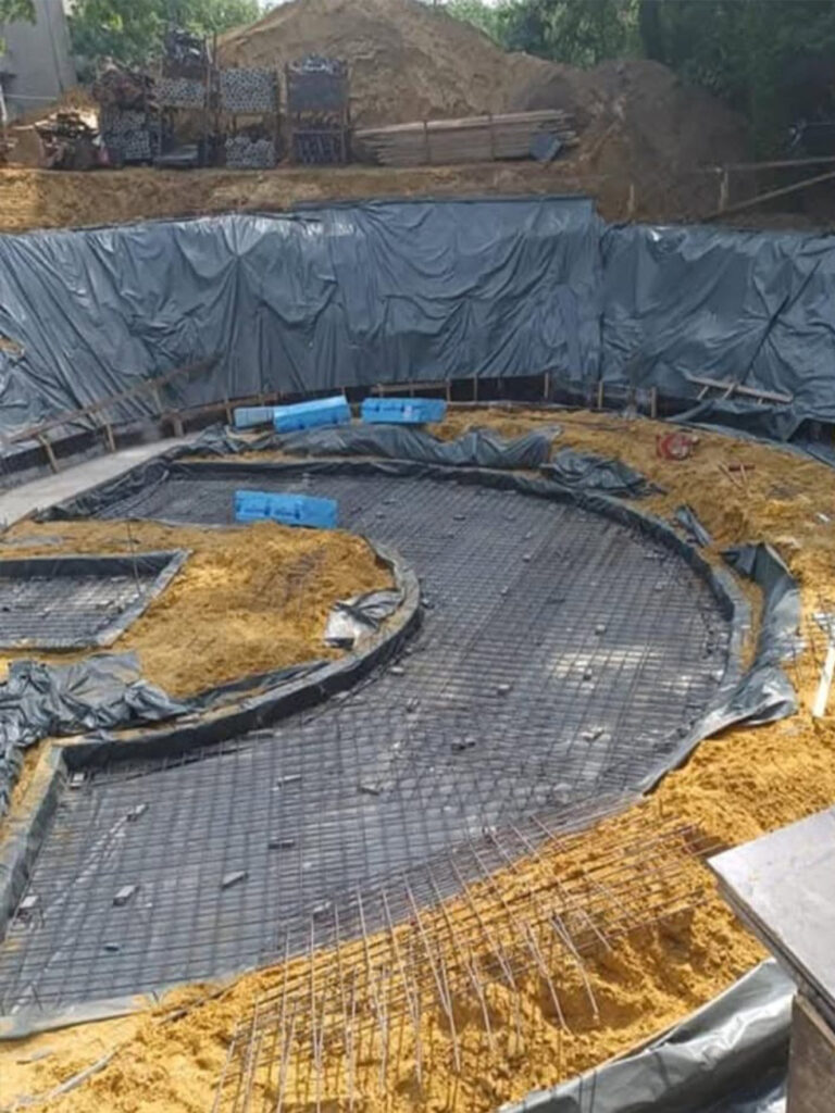 construction of circular foundation outdoor amphitheatre